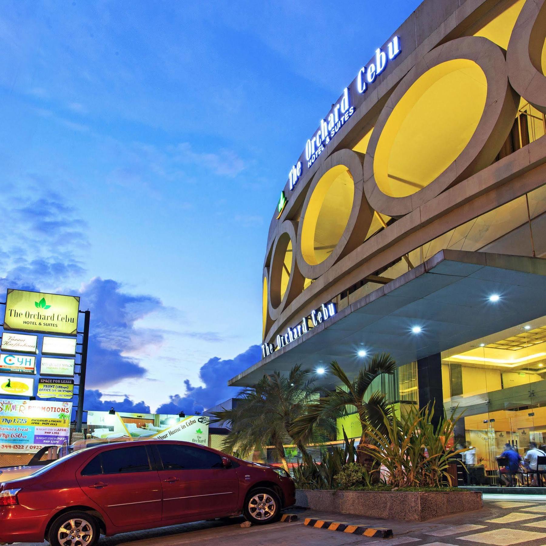 The Orchard Cebu Hotel & Suites Exterior foto